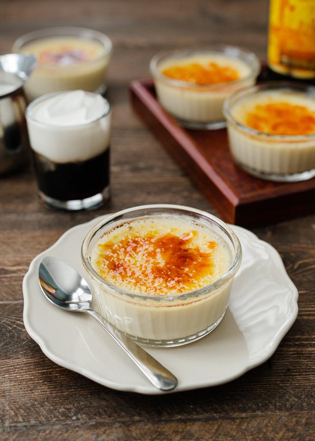 Kahlua's tweet photo. Classic dessert meets classic cocktail. #KahluaWhiteRussian Creme Brulee by @KitchenConfidante http://t.co/uJGtyakBRp http://t.co/v77fvtFRGw