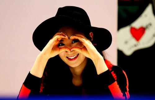 Happy birthday Kwon Yuri!      !    