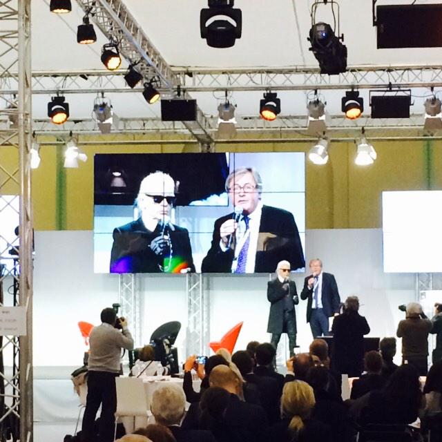 celinemarchal's tweet photo. #Olf2014 @MalakoffMederic #lehubsante Et oui Karl aussi a osé http://t.co/PGIJjsoZUu