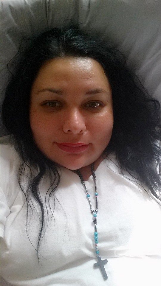 My niece and sister-in-law are without financial help. Please give whatever you can. Every prayer and dollar help.Ty