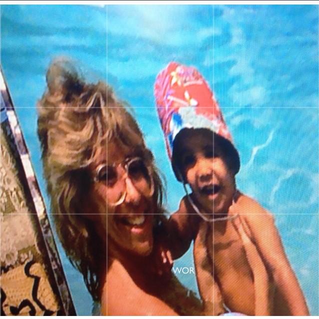 VFT6iX's tweet photo. :") omg @Drake lil Brey" RT"@WordOnRd: Mama Graham and Drake as a baby. #TBT #ThrowbackThursday http://t.co/sf6VDQVwXZ"