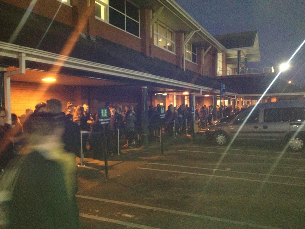 Retailathlete's tweet photo. What's this the Q to see @dresserman in the #pudpod Nooo! :) Just UnionJ @Morrisons, ample security,and q fed! 👍 http://t.co/q0PkYolsx8