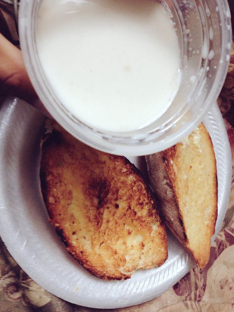 capacks4less's tweet photo. Love your grandma. #Avenna http://t.co/DkU899MH14