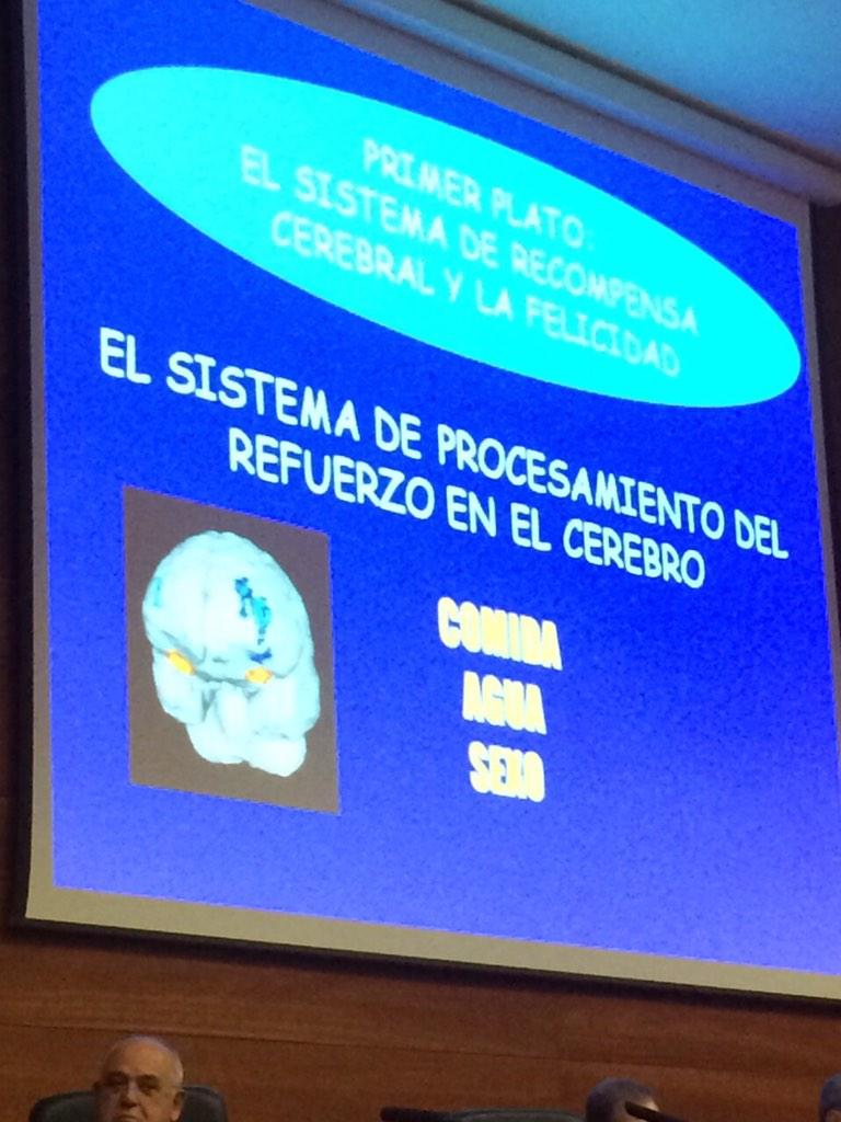 joseangelcosta's tweet photo. De acuerdo con la política de recompensa que nos indica la Dra. Inmaculada Cubero en #encuentroaa2014 @eoi http://t.co/dPToCZEakx