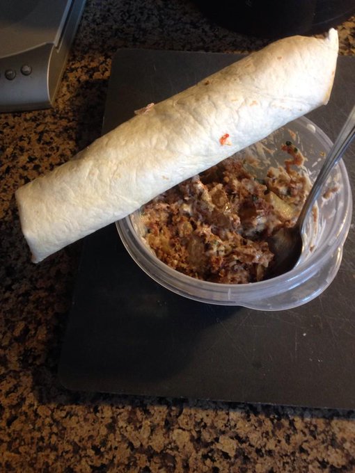 My lunch! Fall off da bone slow cooked chicken &amp;mayo wrap. corn beef hash with couscous, spinach &amp; mayo<a href="/tag/bbwonlyfans"class="tags"><span>#bbwonlyfans</span></a>