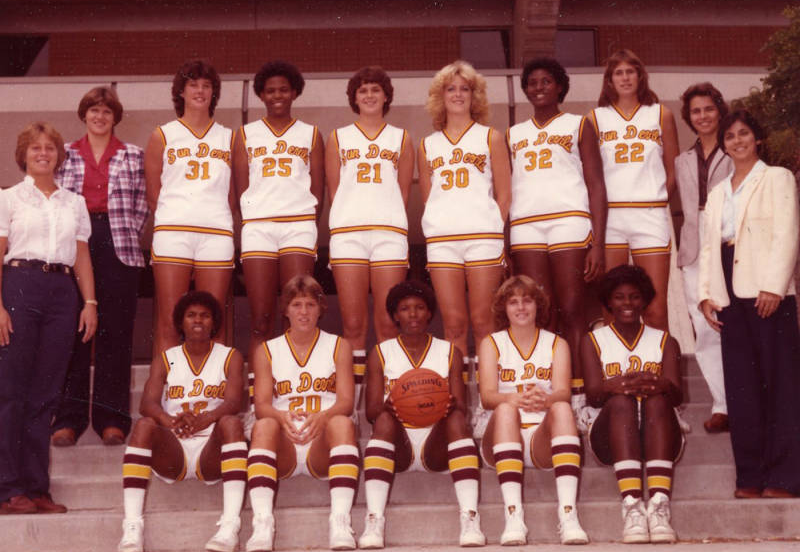 SunDevilWBB's tweet photo. No. 32 @KymHampton is still the @ASU all-time leader both men's/women's in scoring &amp; rebounding. Sat., 3p, WFA! #TBT http://t.co/ylLwXzDnkW