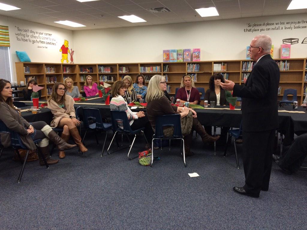 StephenFWaddell's tweet photo. I enjoyed having lunch with #MHS feeder pattern teachers @McAHighlander this afternoon! #LISD http://t.co/2Gifs2lLRd