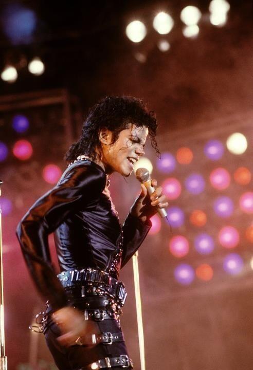 LoveMichael_it's tweet photo. #love http://t.co/5theQT9Yx7