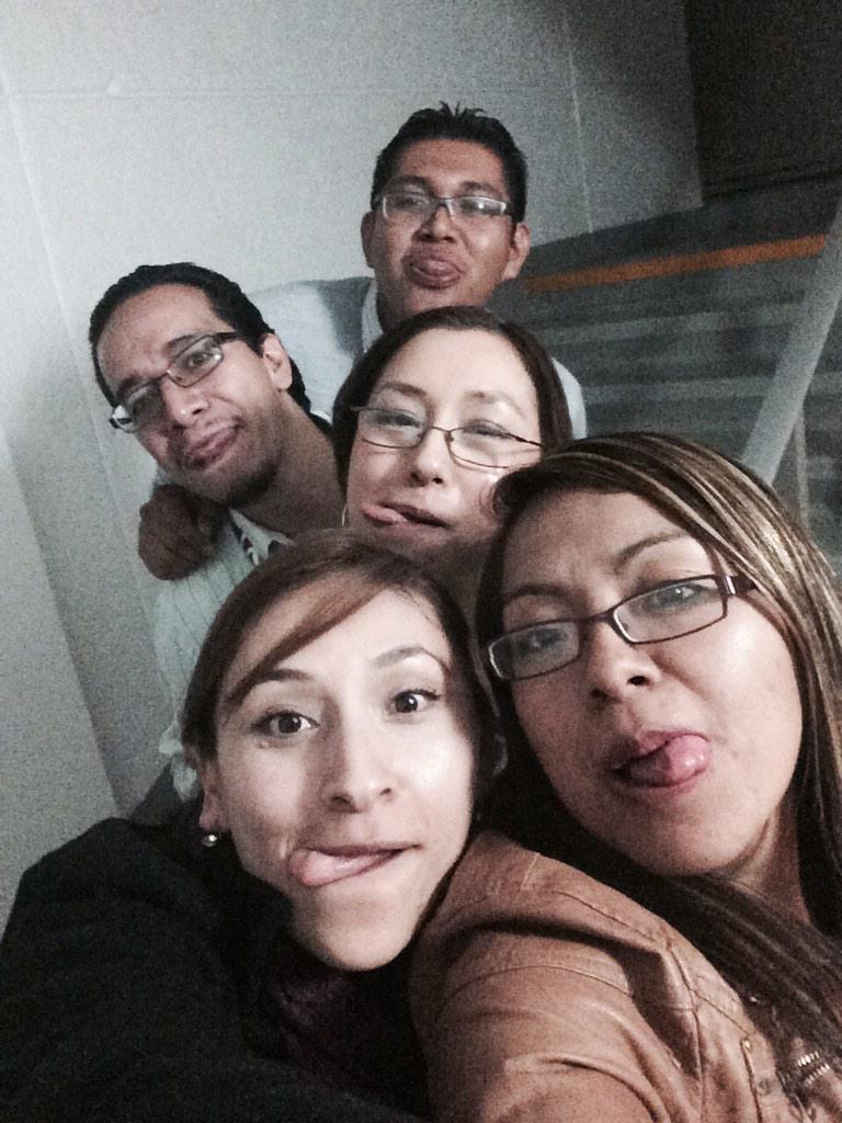 ASMarco05's tweet photo. @SecretMarcoMx. gracias a mis amigos de área quedo muy linda #SelfieASMarco http://t.co/x1GVobvtlO