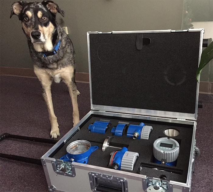 newenglandtemp's tweet photo. Buddy inspecting our new #Foxboro Radar #LevelWave demo! @invensys http://t.co/DKSYaSBwzs