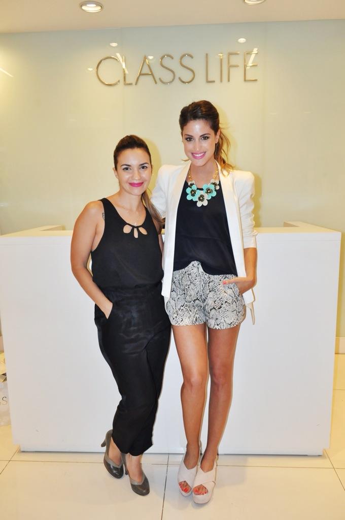 Dos personas talentosas 👉 <a href="/arianapardo1/">Ariana✌</a> de <a href="/classlifeok/">Classlifeok</a> y <a href="/AguCasanova/">Agustina Casanova</a> 🙌 ayer en la charla exclusiva de tendencias