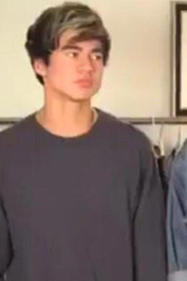 ThisBeAlexa's tweet image. *Calum's voice* Really nigga?