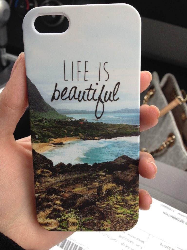 raineyskies's tweet photo. This is my favorite one so far 😊 #pcotm @PhoneCaseOfTheM http://t.co/QgOdCyaKa2