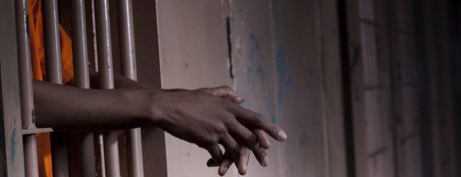 NatCounterPunch's tweet photo. The United States incarcerates a higher proportion of blacks than apartheid South Africa did. http://t.co/iXJAHqLAzO http://t.co/u7ToxGiFWM