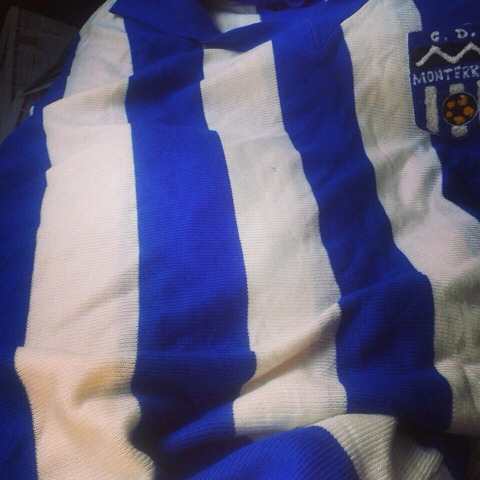 Edward_CFM's tweet photo. Una mujer que le gusté el f��tbol es como un gol de visitante, vale el doble!! http://t.co/IeRdc71YsU