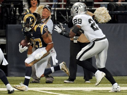 stadium2000's tweet photo. RB Mason making his mark for Rams http://t.co/cYMw5mQmZG http://t.co/6QQW2gMgBt