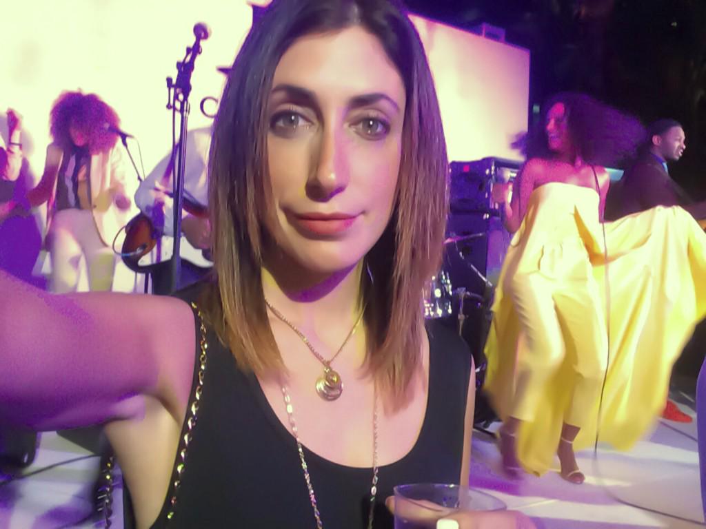 LaurenRaeLevy's tweet image. Solange Selfie 🎤 @dujourmedia @iwcwatches @solangeknowles #ArtBasel #ABMB14