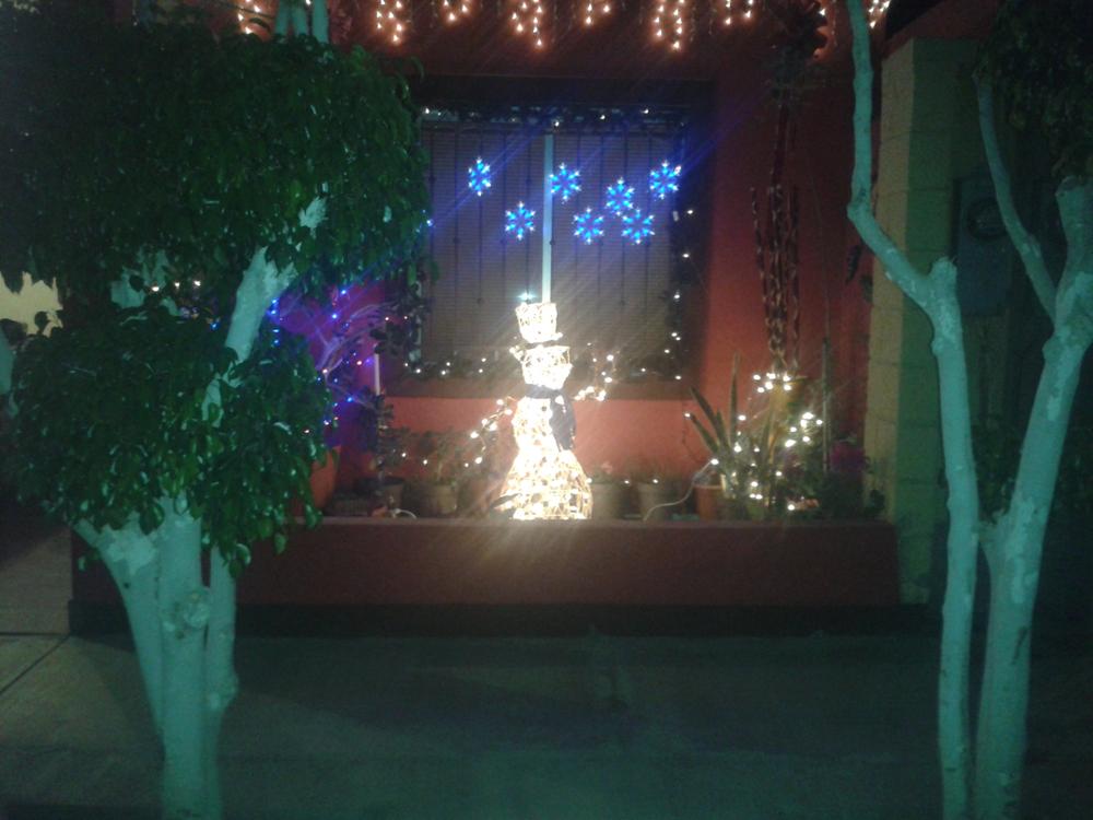 We are getting there. Many houses in La Paz "dress up" - We'll take some pics as long as it not violates privacy