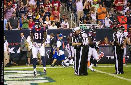 ErikSarni1's tweet photo. #AnthonyDenham Gets the Call from the #HoustonTexans #NFL π #ElSereno #ELACHuskies #EastLA http://t.co/v3ZH2AlkSa http://t.co/I4Fmk6vm6f