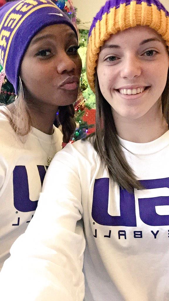 tonirodriguez95's tweet image. Beanie swag 💜🐯 #weready #sectakeover