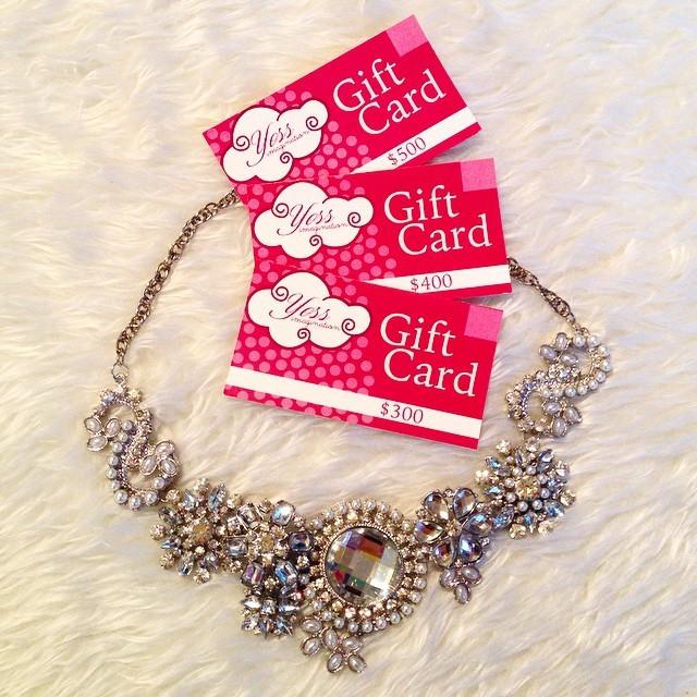 CinthiaNegrete6's tweet photo. 💗🎄Tienes intercambio de regalos y no sabes que comprar?💗🎄👉Gift Cards en Yoss Imagination!! De $300 $400 y $500💝🎄 ... http://t.co/nGiBf6Vgh0