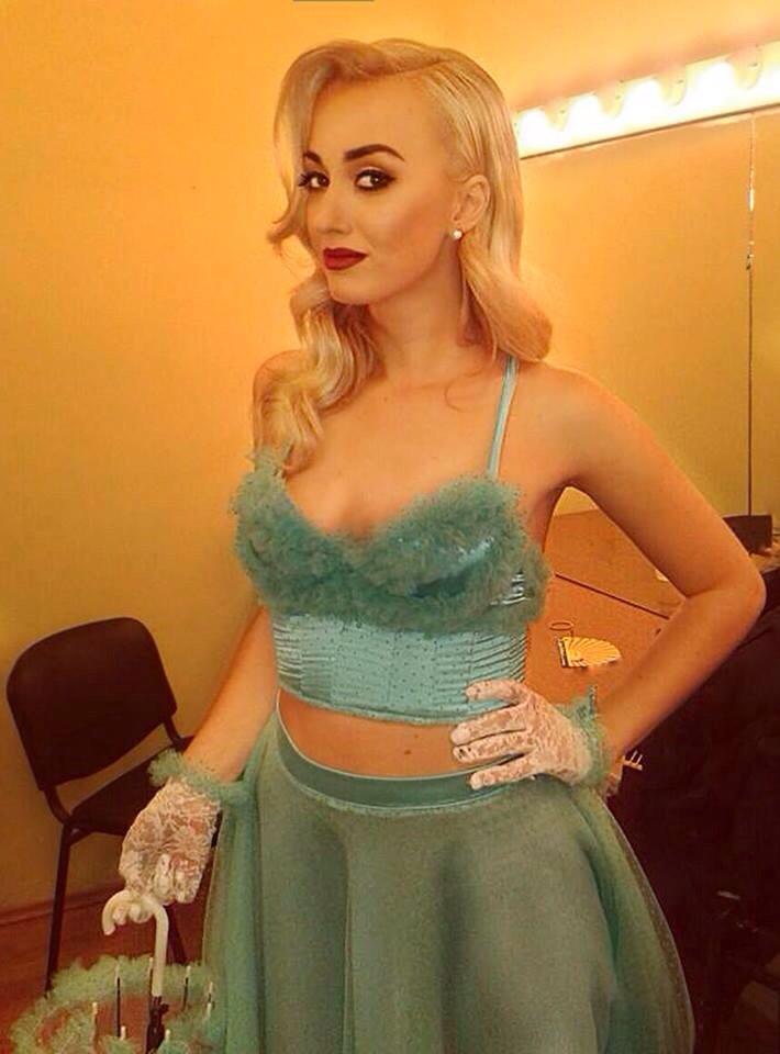 EviReci's tweet image. #foxtrot @dwtsalbania #Vip8