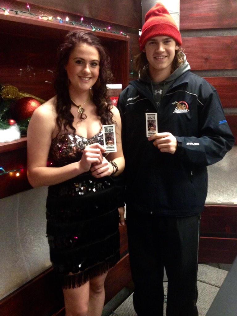 JamieCouncilTV's tweet photo. On behalf of @KMSU19 Auction, thanks to @MinotState for donating 2 tickets in every bag! Show @6 on ch.19 @NickZern10 http://t.co/tnI1f2SPHf