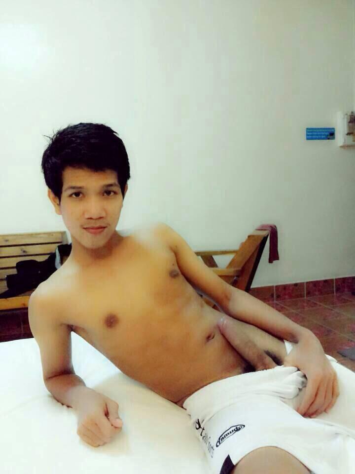 pomdew1234's tweet photo. เหงานะคับ http://t.co/Saswm4oLgD