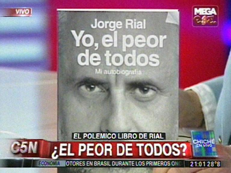 C5N's tweet photo. #AHORA: Seguí la entrevista de Chiche Gelblung a @rialjorge en http://t.co/JdeWflqVH8 | ¿Leíste el libro sobre él? http://t.co/JnPR7SMAcP