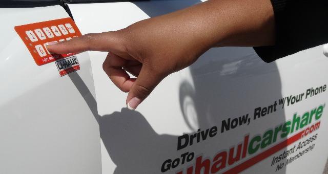 uhaul's tweet image. An #accesscode - #007 style! Did you know you can unlock @uhaulcarshare with an access code?  spr.ly/6014tfGi
