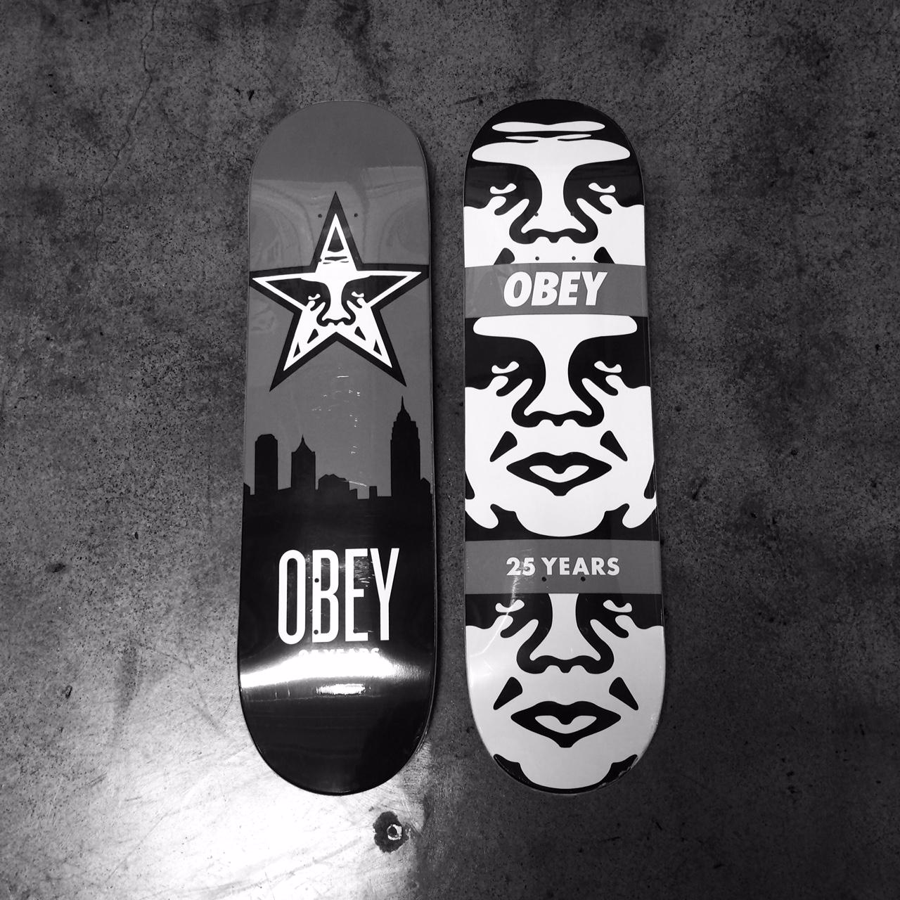 OBEY - 【新品】スケートボードデッキ &quot;OBEY BUILDING 30YEARS&quot; 000000001083_UXjdeKe.jpg