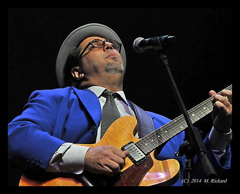 MrBsPub's tweet photo. Now live at Boo's, Sweet Willie Tea the One Man Band with your host, the Paz Man. Git on over and have a listen. http://t.co/nTfwIbScMX