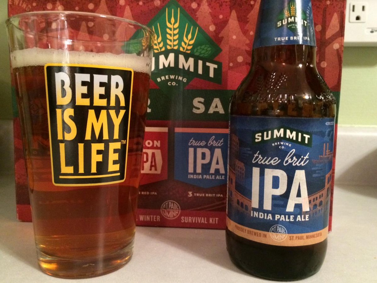 lukasjohnson's tweet photo. A little #TBT @summitbeer pint glass filled with #truebritIPA #summit #beerismylife #wintersampler http://t.co/BfX2Tn4yh8