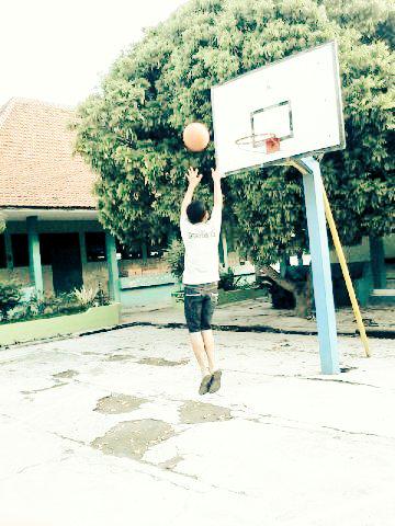 Riski Setiya Putra (@ac4bfcc0d4e946a) on Twitter photo 