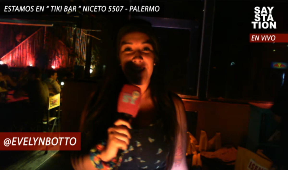 ElTikiBar's tweet photo. Ya comenzó #SayStation x @SayYeahTV con @evelynbotto en vivo desde el bar, vení o míralo en http://t.co/WvqOsPRSGx! http://t.co/gZdYAIv4xG