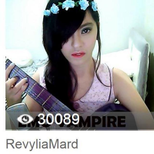 Mw galau"an? Mw joget"an? Mw gila"an? Mw dgr EMO with romance voice? Only on <a href="/CLIPONYU/">Official CLIPONYU</a> @RevyliaMard