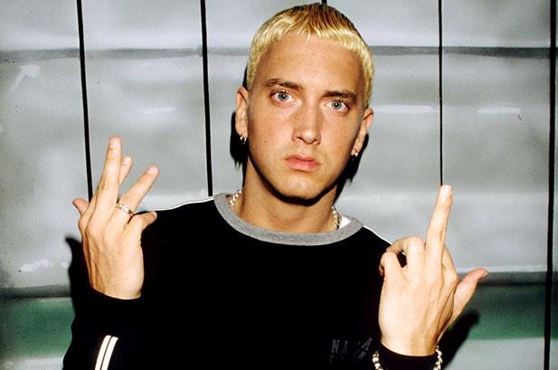 HollaitsYashi's tweet photo. Remember justin? This is him now. Feel old yet? http://t.co/qTq8IYV8Nw