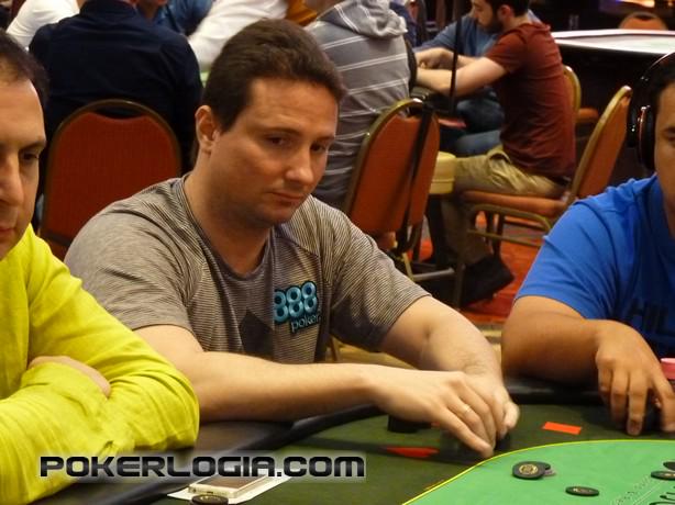 pokerlogia's tweet image. Final Millonaria Enjoy @conradpde Poker Tour 2014 - 1er Turno @brunofoster Politano, - November Nine #WSOP2014