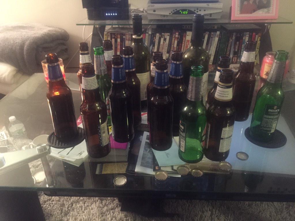 TRUYPAC's tweet photo. So...who won the #PeterPanLiveDrinkingGame? #PeterPanLive #AlisonWilliams #NeverGrowUp @nbc @ChrisBorlesArms http://t.co/fl1yRjVX4U