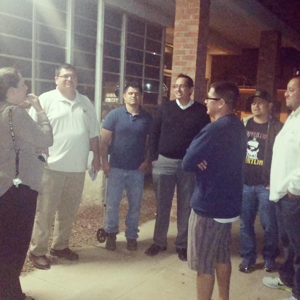 Mochis333's tweet photo. "@gema_07: Y arrancan! Preparando el plano #stf2014 #eldiablito @ElTwinkers @GueraGarcia03 @eldasa @OGBachata http://t.co/EPtNelQGHg"