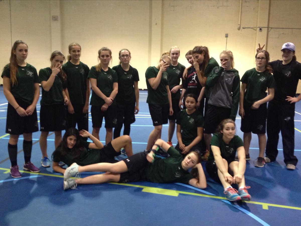 PACSaintsTrain's tweet photo. Great job Saints!  #houseofpain #themoreyousweatintrainingthelessyoubleedinbattle #GOSAINTS! http://t.co/5SYaJcqEST