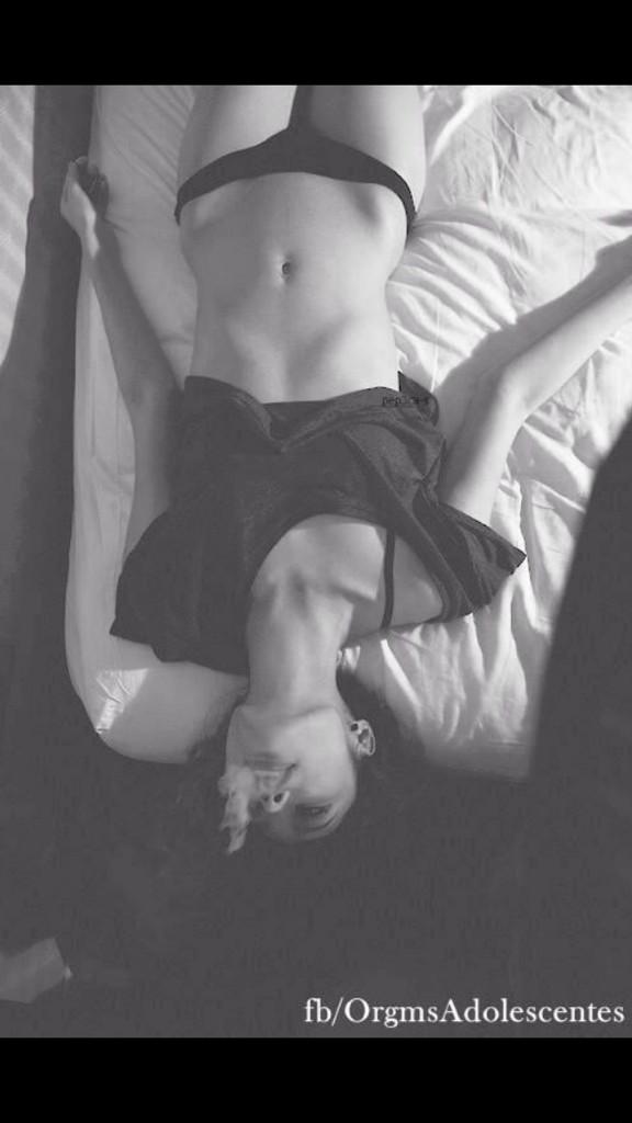 Kiss_0f_Death_'s tweet photo. #thinspo http://t.co/0jxRm8cFMf