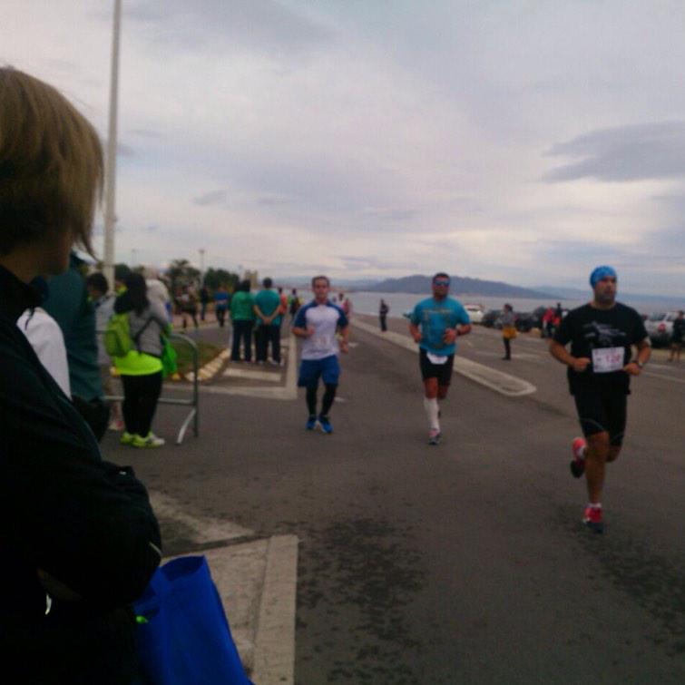 davidmartinezs2's tweet photo. Dicen q correr es de cobardes...y yo digo q seguiré siendo un cobarde I love running!!! http://t.co/oHZU473pCv