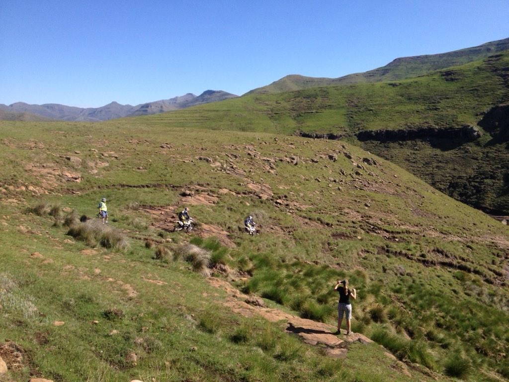 Wade Young still in the lead &amp; past broken bridge onto the gold loop. Jarvis &amp; Altus only minutes off <a href="/RoofofAfrica/">Roof of Africa</a>