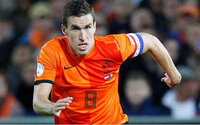 DeanHands's tweet photo. @scubasteve1232 Deals for Kevin Strootman and D.Godin could materialise as early as next month. [Telegraph] #MUFC http://t.co/9D9Xh1qG0m”