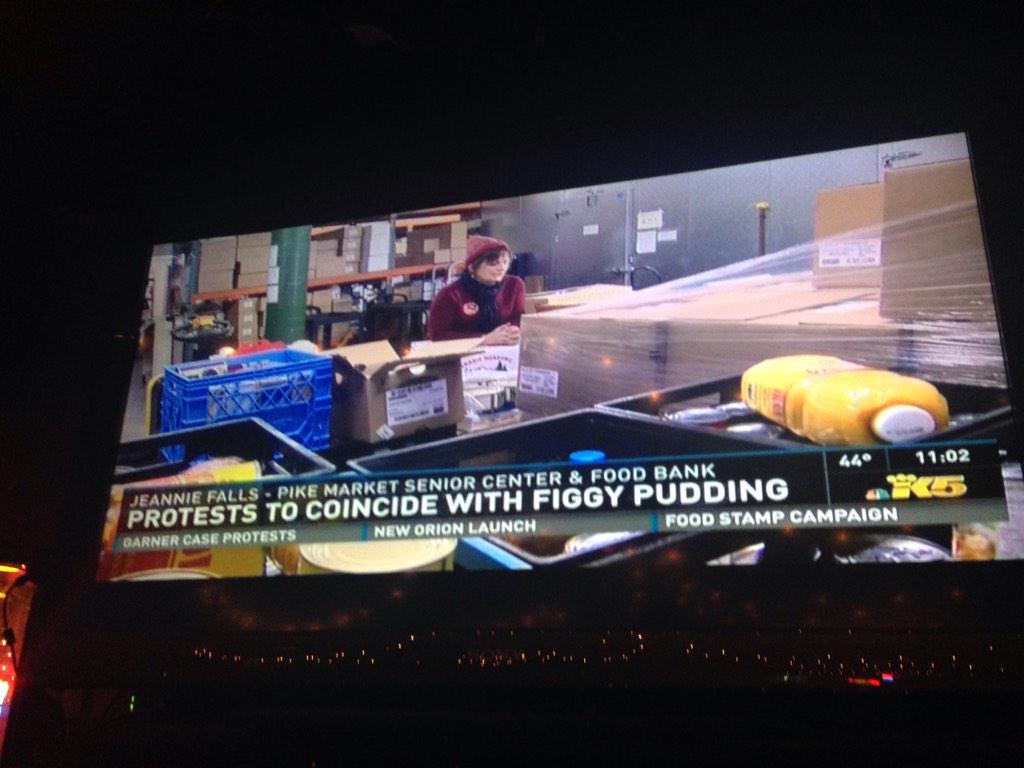 SmithAmber's tweet photo. @seattlish god forbid we eff up the figgy pudding http://t.co/6r8ZDKNdGE