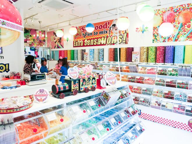 Japanow Candy A Go Go Is Cho Kawaii Spot Harajuku Http T Co V8lytzfr7h Candyagogo Harajuku Tokyo Japan Travel Http T Co R5cpbliudw
