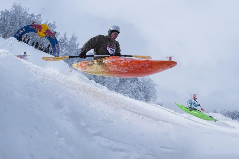 redbull's tweet photo. What you doing this weekend? Why not try one of these #weirdwintersports? http://t.co/ojlgzaXbQ2 http://t.co/hNYl1DugZg