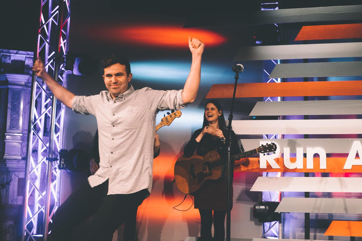 alphacourse's tweet photo. No5:
@TGMay started break dancing.
#RunAlpha14 #Highlight http://t.co/8wul0GfvYD