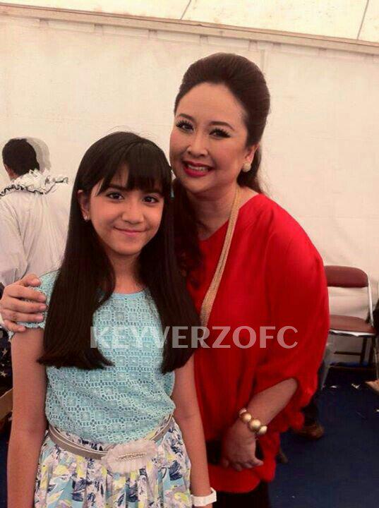 Terakhir nih. <a href="/keshyavalerie/">Keshya Valerie</a> with mama @hyra21 ❤❤❤